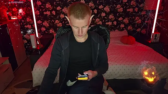 Vuitton's Webcam Show