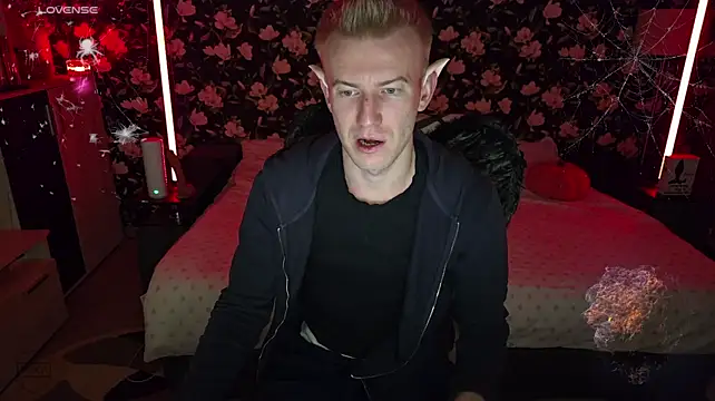 Vuitton Webcamshow