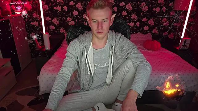 Vuitton Webcamshow