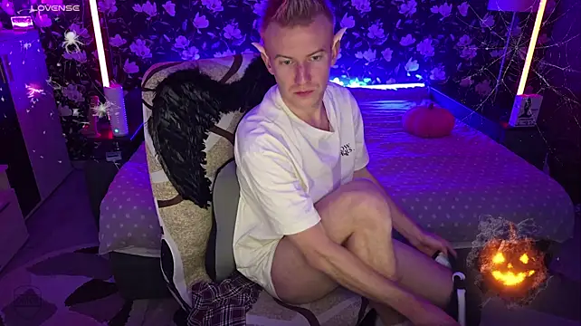 Vuitton Шоу с уебкамера
