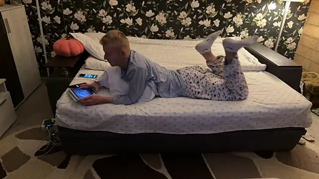 Vuitton Pertunjukan Webcam