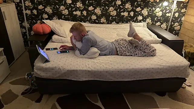 Vuitton's Webcam Show
