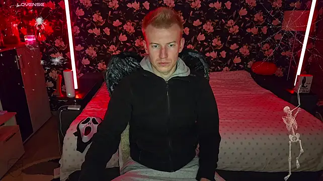 Vuitton's Webcam Show