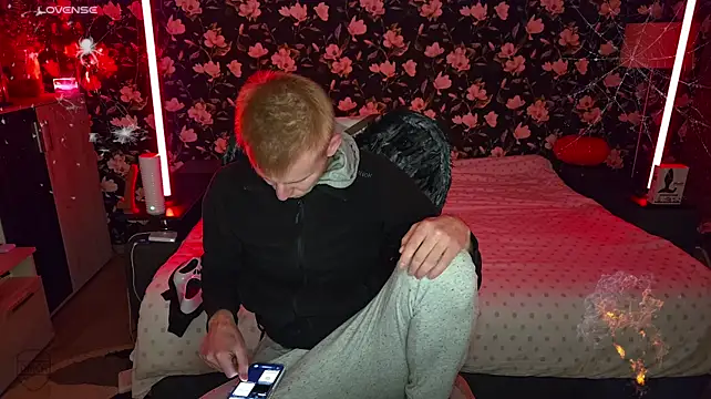 Vuitton's Webcam Show