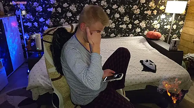 Vuitton Show Webcam