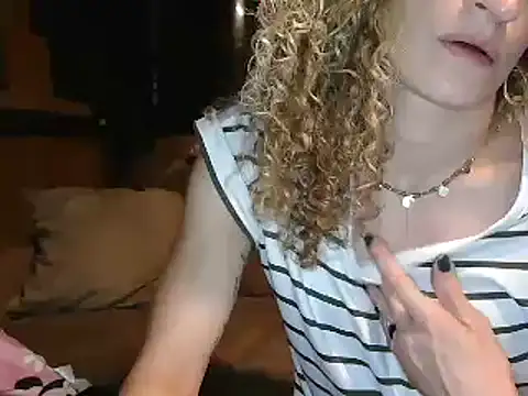 AshleyRain Show in webcam