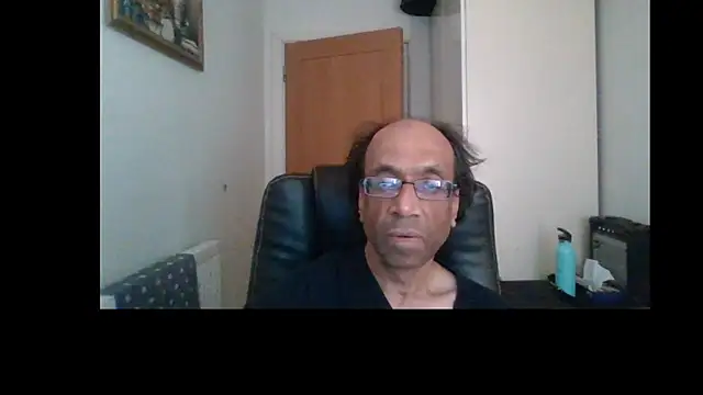 rauncher1 Show in webcam