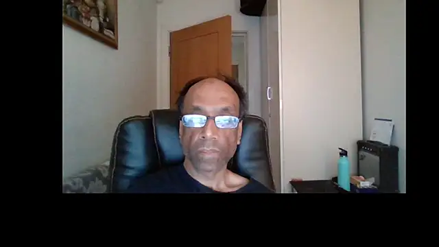 rauncher1 webkamerás műsora