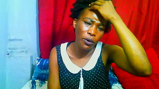 Chat +18 de freaky_naughty ao vivo