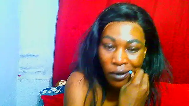 freaky_naughty Adlı Modelin Canlı XXX Sohbeti