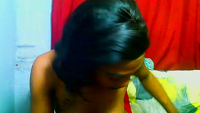 freaky_naughty Chat XXX in diretta