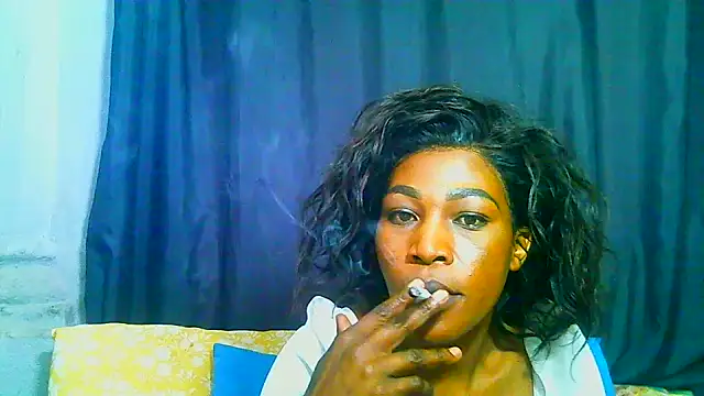 freaky_naughty Show in webcam