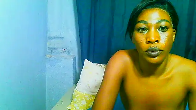 freaky_naughty Chat XXX in diretta