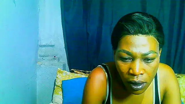 freaky_naughty Chat XXX in diretta