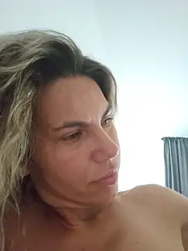 FeliciaKrige Pertunjukan Webcam
