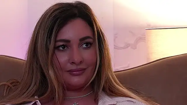 Show de YaaraCollins na webcam