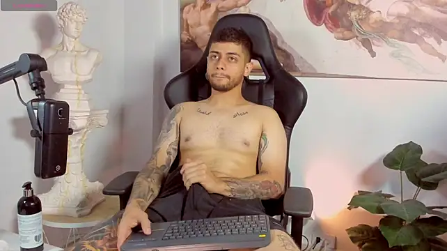 alessandro_duty Show Webcam