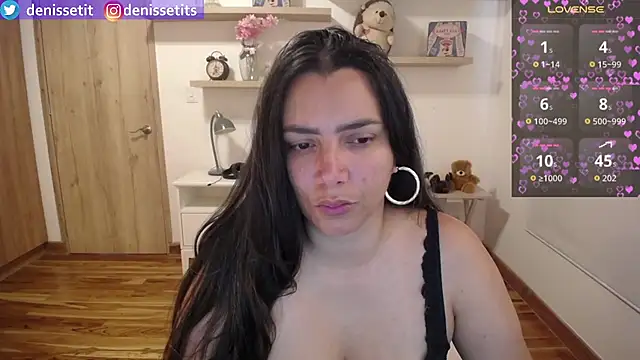 DenisseTits – Live XXX-chat