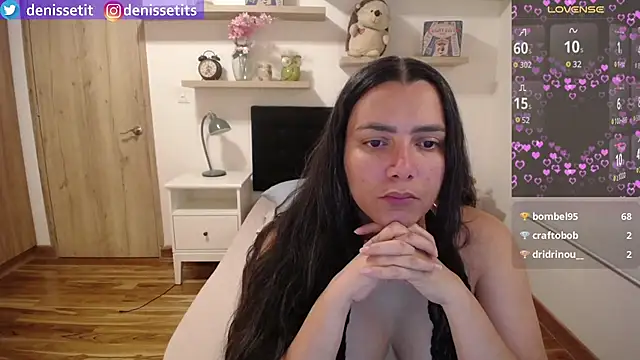 دردشة DenisseTits الجنسية المباشرة