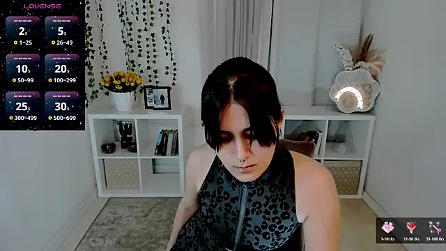 Alexa_Lexi_ élő XXX-chatje