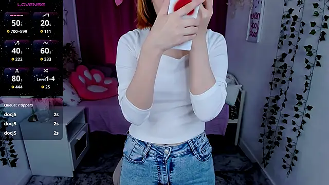 Chat XXX en directo de Alexa_Lexi_