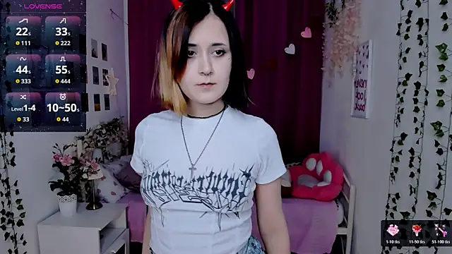 צ'אט XXX בשידור חי של Alexa_Lexi_