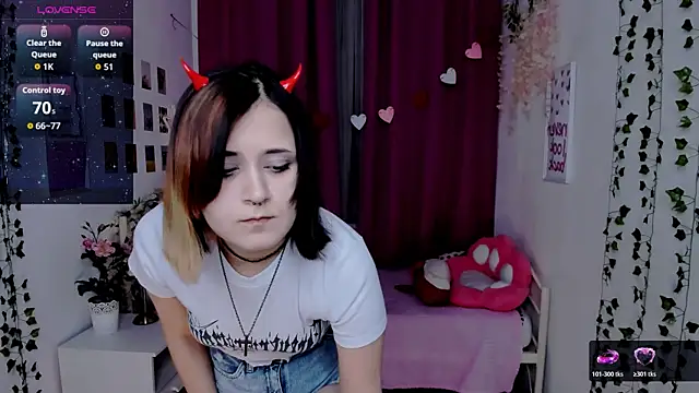 Alexa_Lexi_ Adlı Modelin Canlı XXX Sohbeti