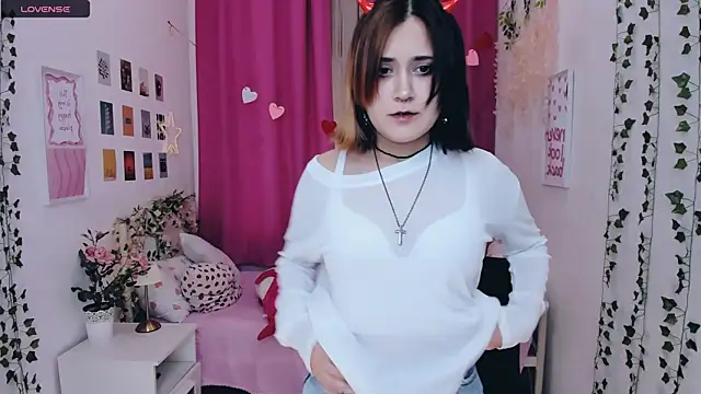 Chat XXX ao vivo de Alexa_Lexi_