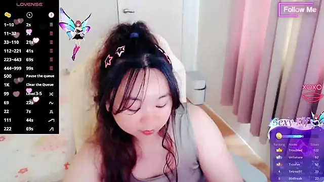 MCutie_'s Live XXX Chat