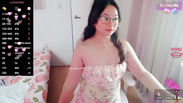 MCutie_ Live XXX-Chat