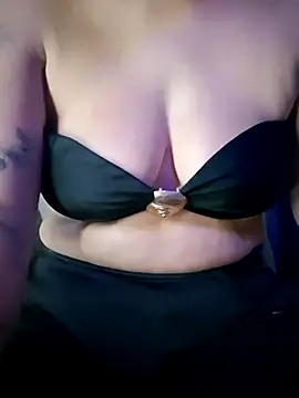 Sweettinydiamond webcam show