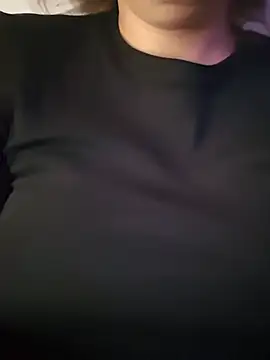 Sweettinydiamond webcam show