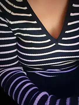 Sweettinydiamond Webcamshow