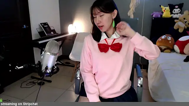 raspberryroll's Webcam Show