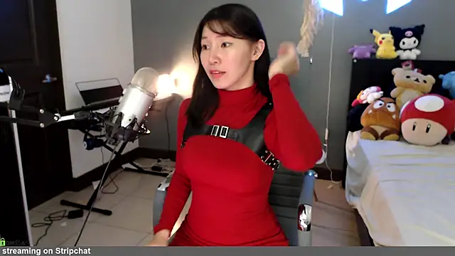 raspberryroll's Live XXX Chat