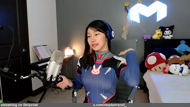 raspberryroll's Webcam Show