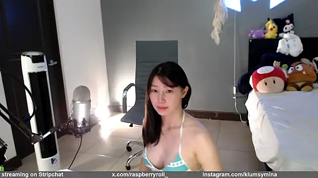 raspberryroll's Webcam Show