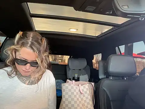 lexymarie Show in webcam