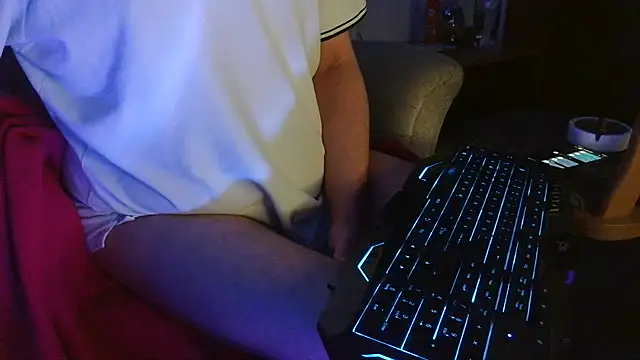 Pokazy przed kamerką – hardcap