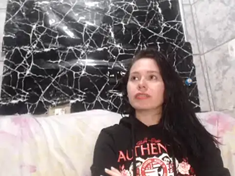 Chatroom XXX en direct de Venusluxodomme