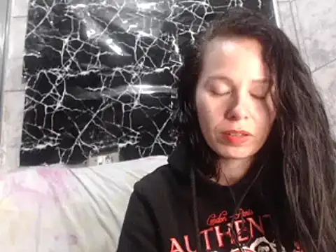 Chatroom XXX en direct de Venusluxodomme