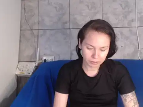 Chatroom XXX en direct de Venusluxodomme
