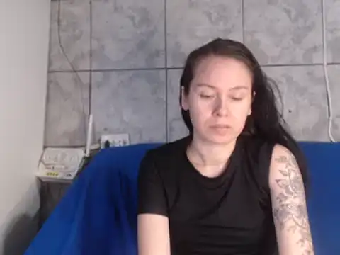 Chat XXX en directo de Venusluxodomme