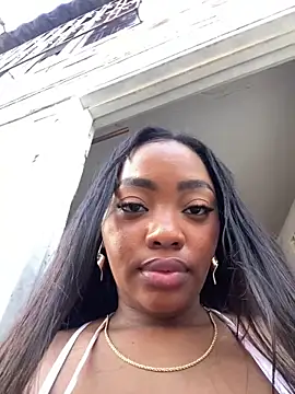 Czat XXX na żywo – MonicaSex_