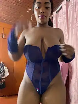 MonicaSex_'s Live XXX Chat