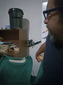 TryingWind's Webcam Show