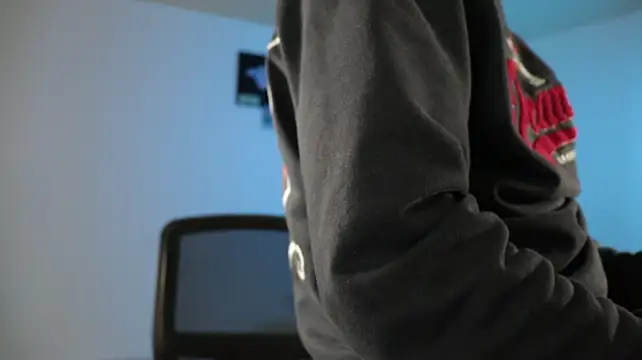 trieone Webcam show