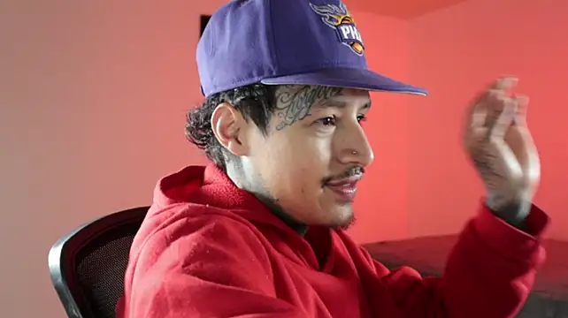trieone's Webcam Show