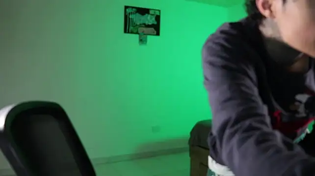 trieone's Webcam Show