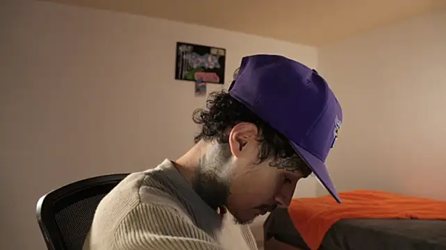 trieone's Webcam Show